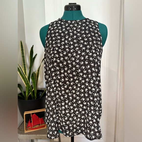 Ann Taylor Loft Sleeveless Tunic small razor back - Picture 1 of 16
